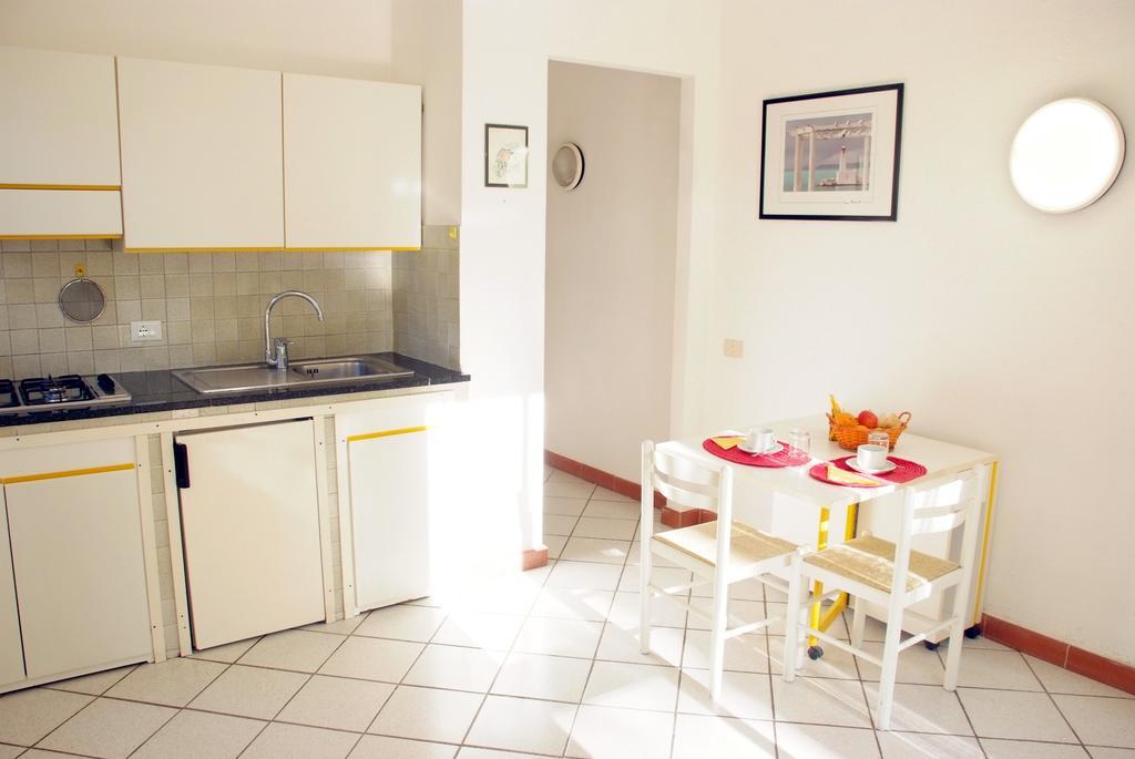 Residence Della Luna Porto Azzurro Exteriér fotografie
