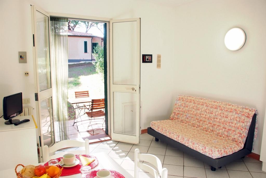 Residence Della Luna Porto Azzurro Exteriér fotografie