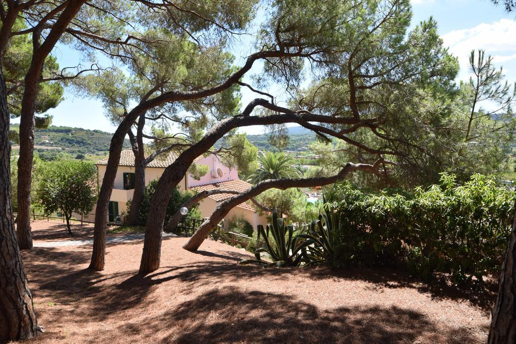 Residence Della Luna Porto Azzurro Exteriér fotografie